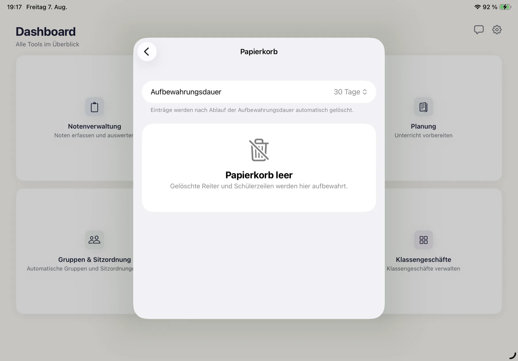 Leerer Papierkorb